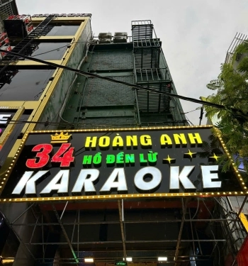 Biển hiệu quảng cáo 1