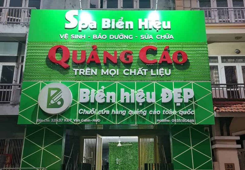 Màu sắc và font chữ phù hợp với nhận diện thương hiệu